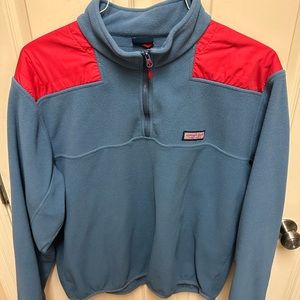 Vineyard Vines long sleeve 1/4 zip pullover.  Light blue & red.  Men’s XXL.